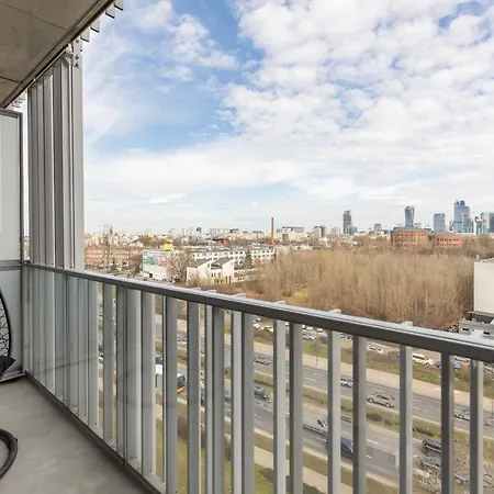 Stylish With Parking By Renters Prestige Апартаменты