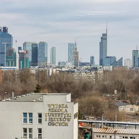 Апартаменты Stylish With Parking By Renters Prestige