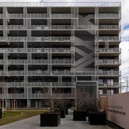 Stylish With Parking By Renters Prestige Warszawa